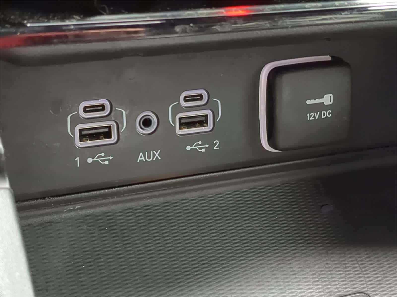 Thumbnail: 2024 Jeep Grand Cherokee - 36