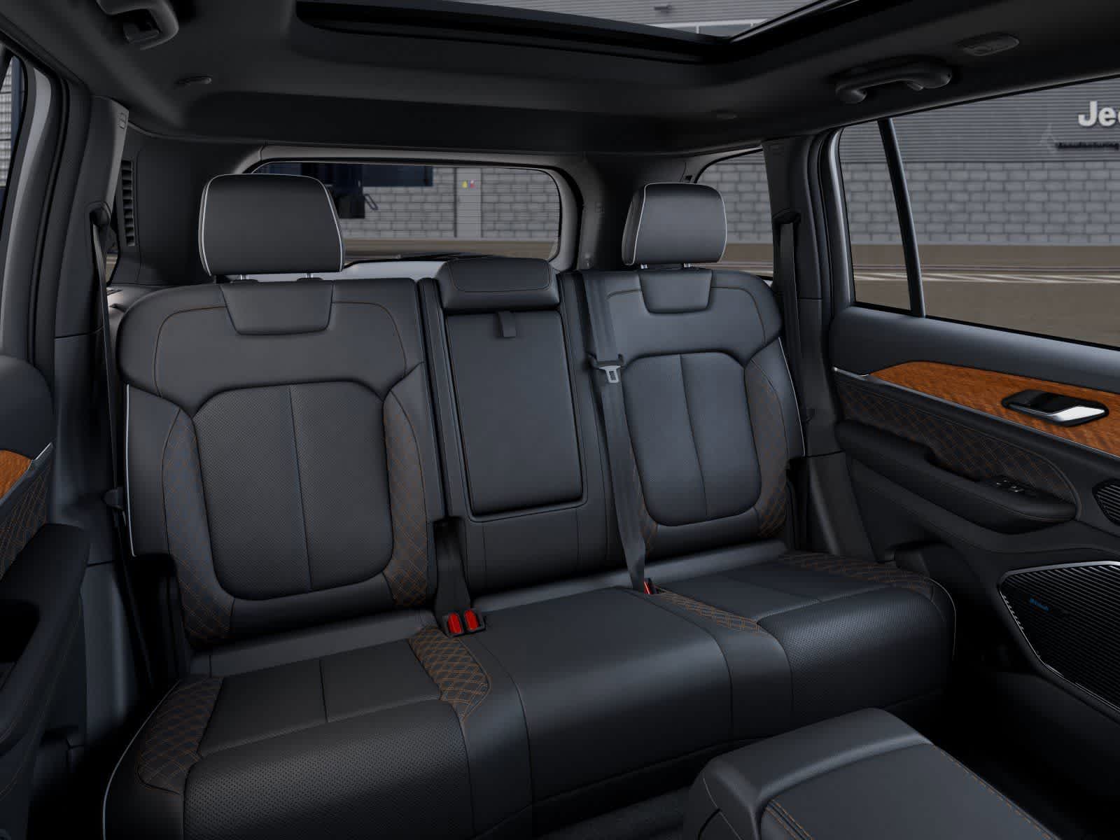 Thumbnail: 2026 Jeep Grand Cherokee - 15