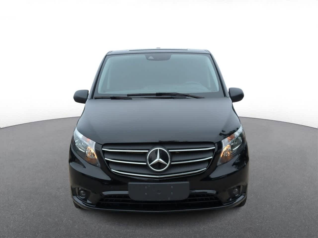 Thumbnail: 2023 Mercedes-Benz Metris - 3