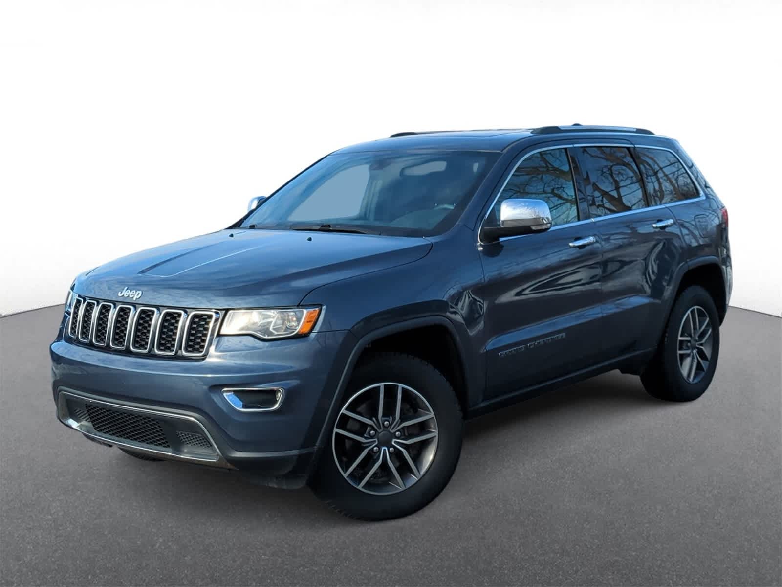 Thumbnail: 2019 Jeep Grand Cherokee - 1