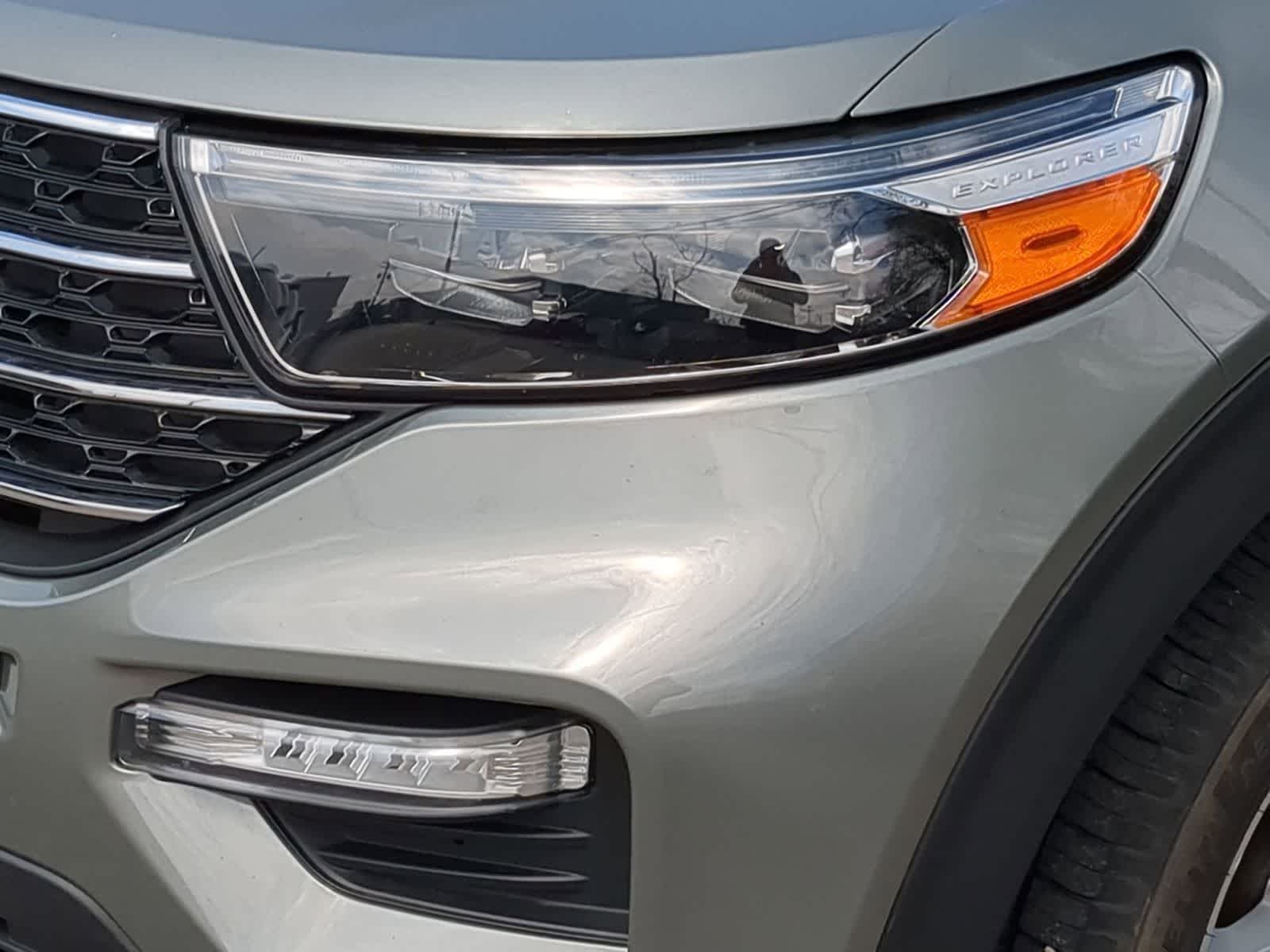 Thumbnail: 2020 Ford Explorer - 11