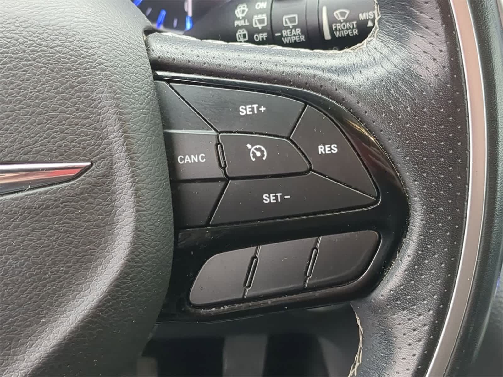 Thumbnail: 2019 Chrysler Pacifica - 34