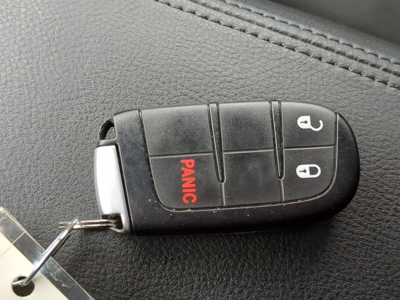 Thumbnail: 2019 Jeep Grand Cherokee - 30