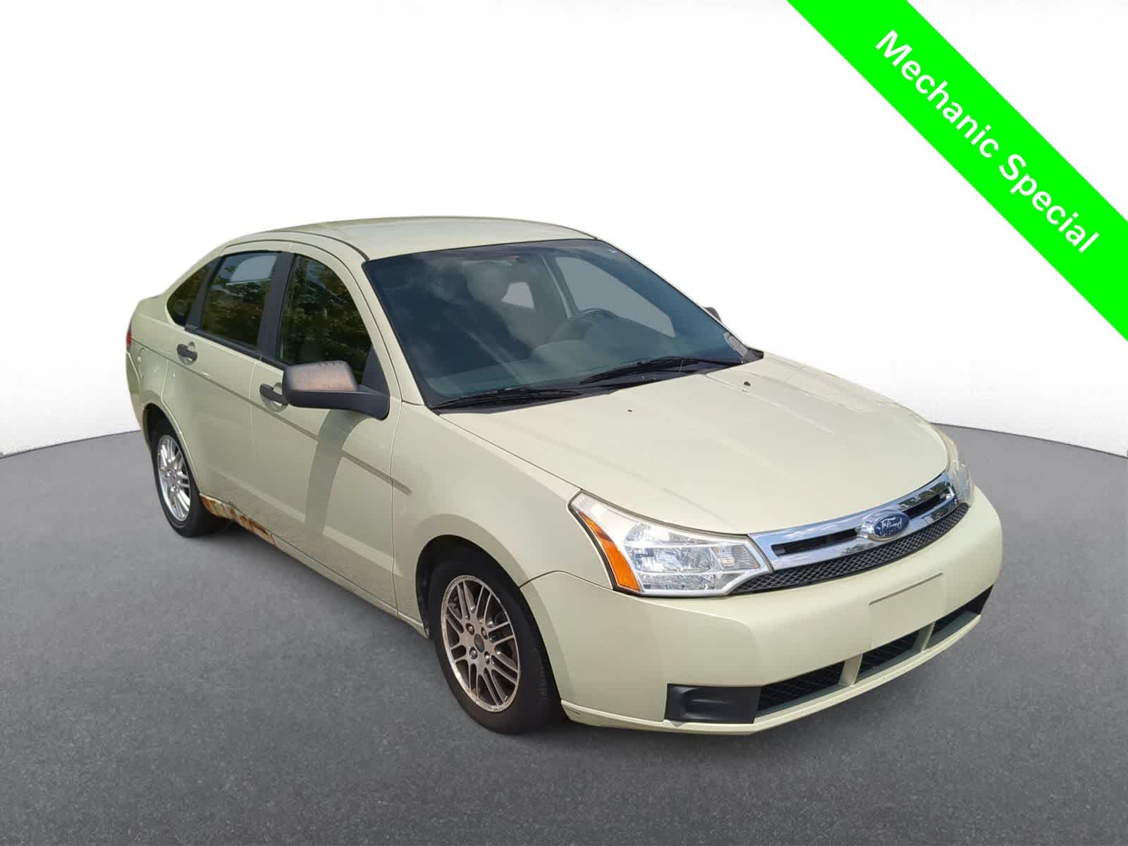 Used 2010 Ford Focus SE with VIN 1FAHP3FN0AW106620 for sale in Troy, MI
