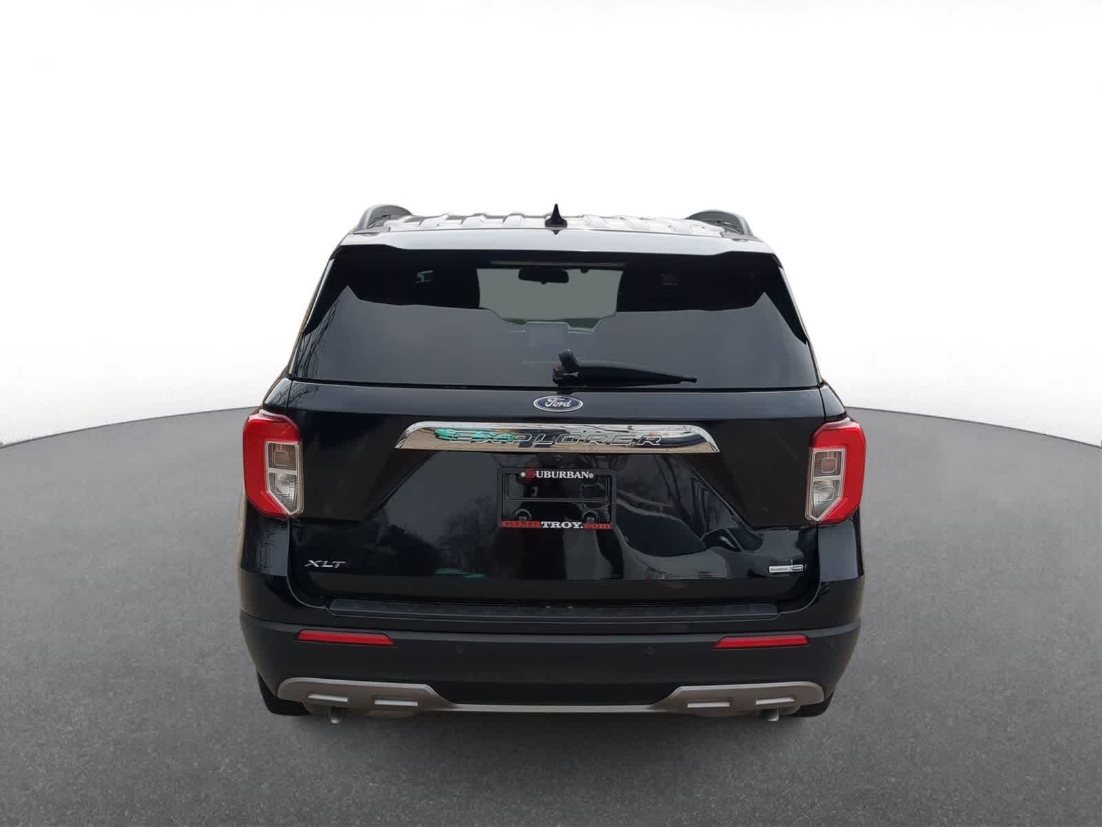 Thumbnail: 2020 Ford Explorer - 7