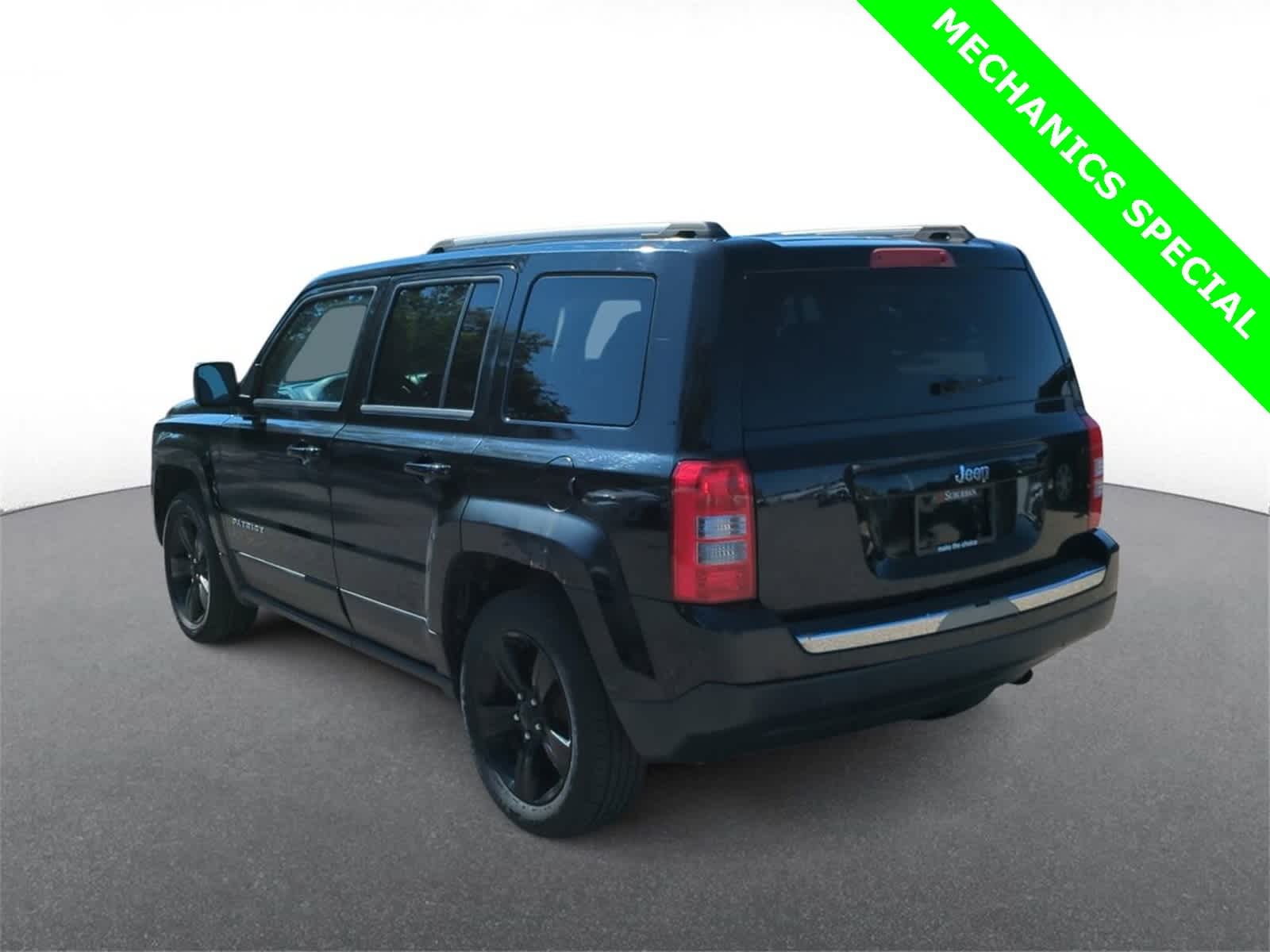 Thumbnail: 2012 Jeep Patriot - 6