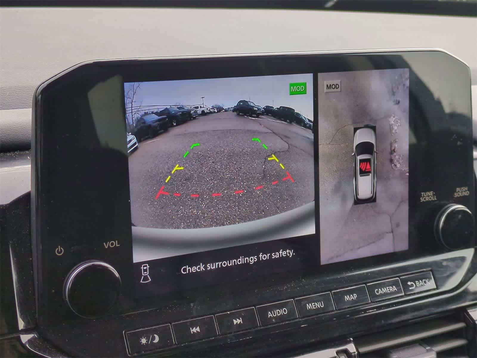 Thumbnail: 2023 Nissan Pathfinder - 28