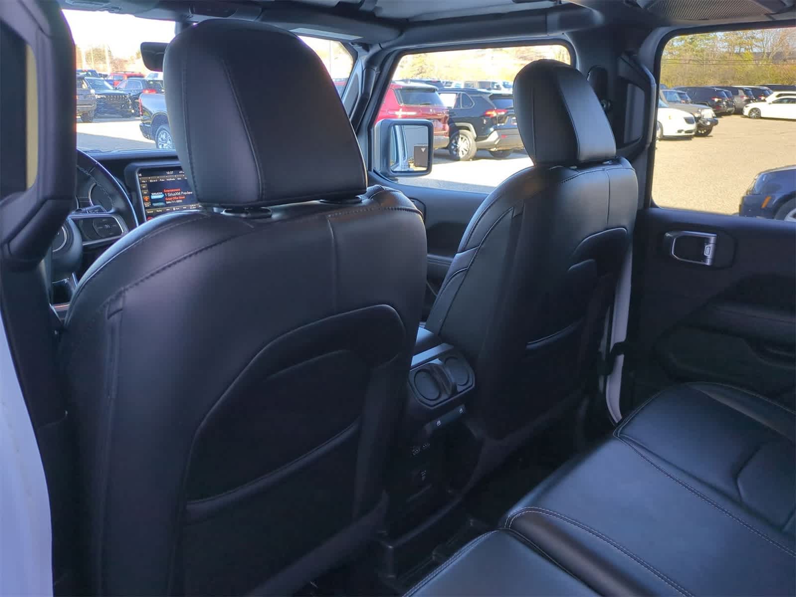 Thumbnail: 2023 Jeep Wrangler - 17