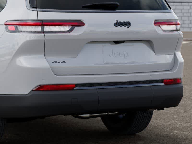 Thumbnail: 2026 Jeep Grand Cherokee L - 13