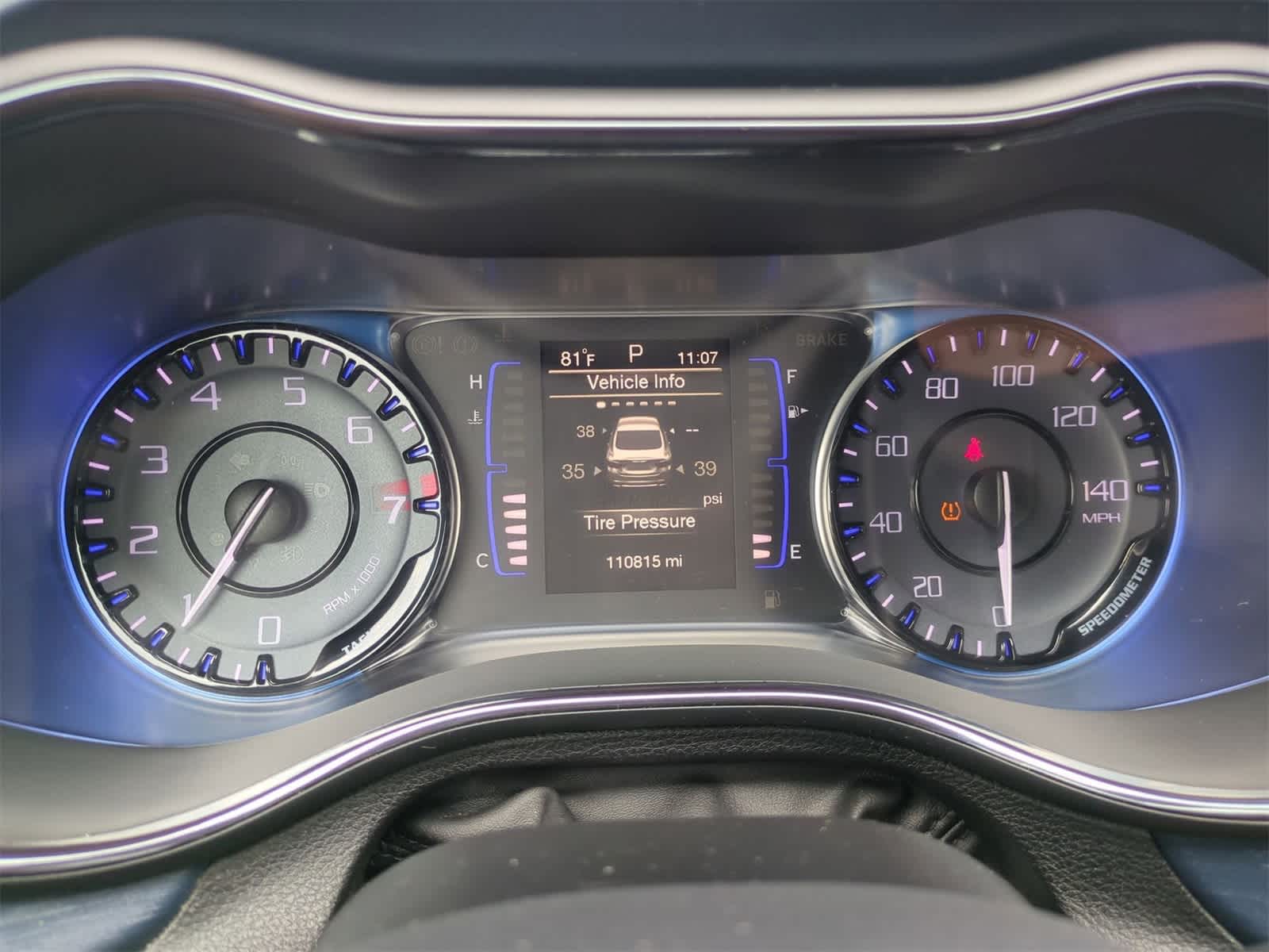 Thumbnail: 2016 Chrysler 200 - 28