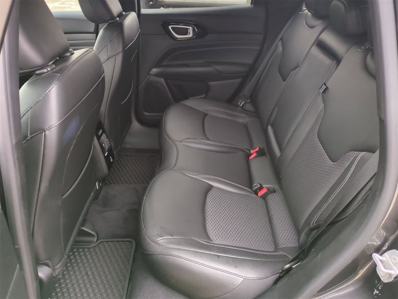 Thumbnail: 2023 Jeep Compass - 19