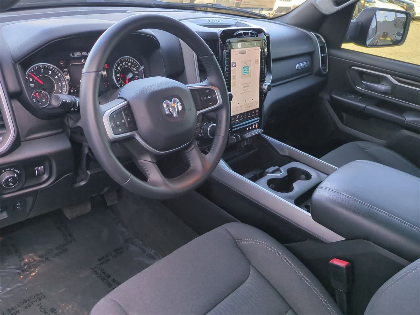 Thumbnail: 2023 RAM 1500 - 10