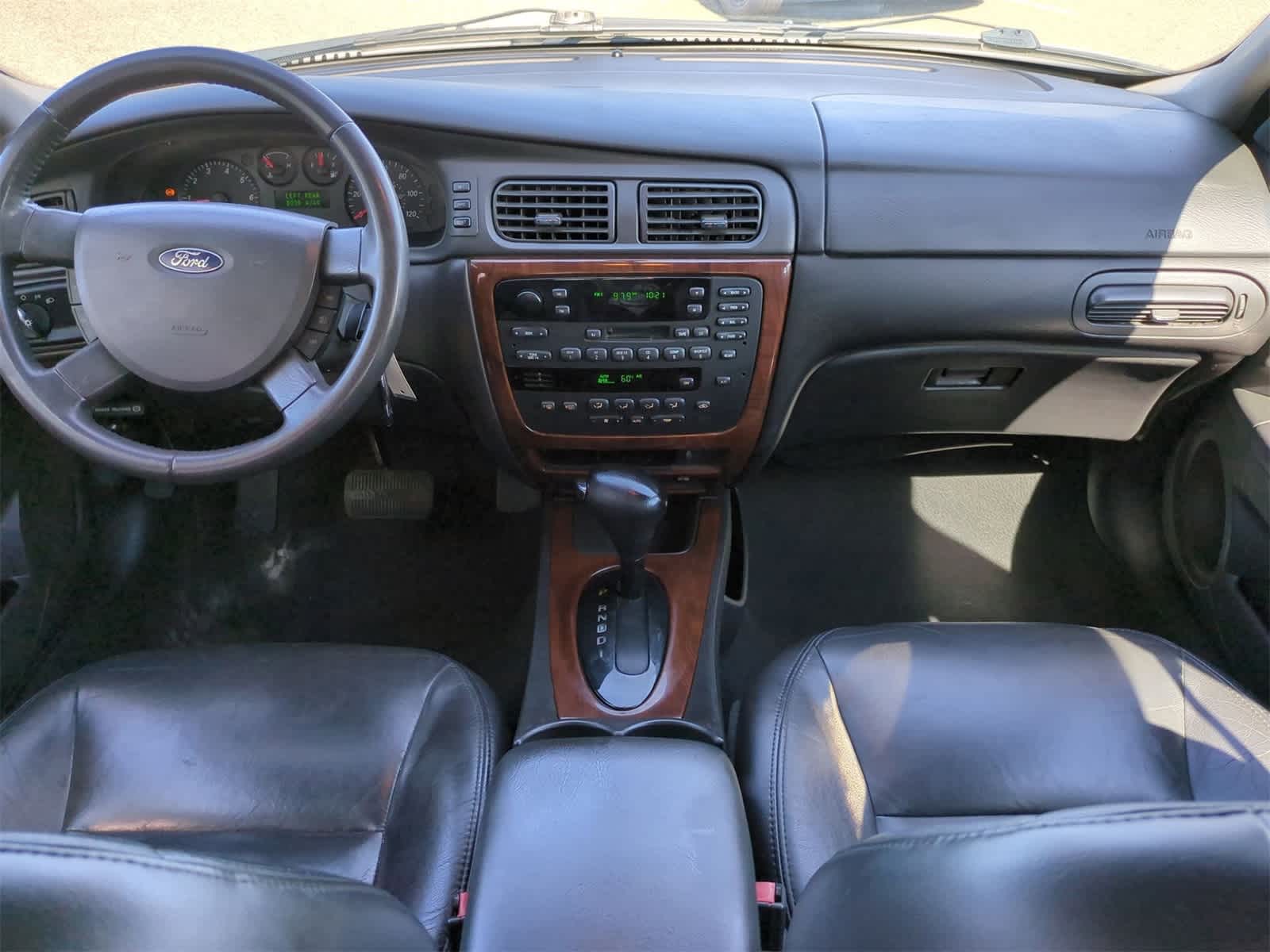 Thumbnail: 2004 Ford Taurus - 14