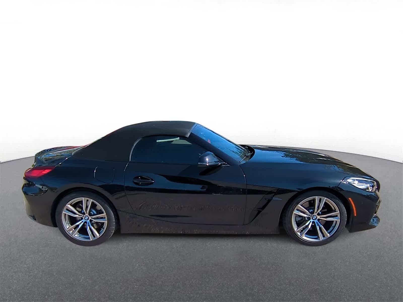 Thumbnail: 2019 BMW Z4 - 9