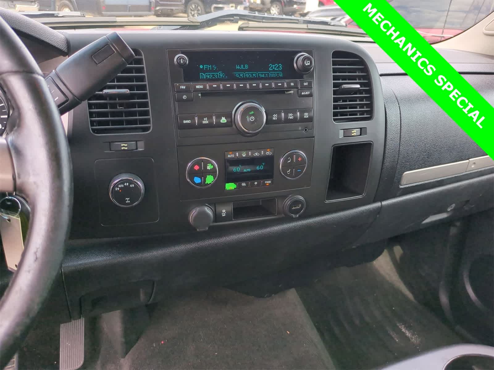 Thumbnail: 2013 GMC Sierra 1500 - 23