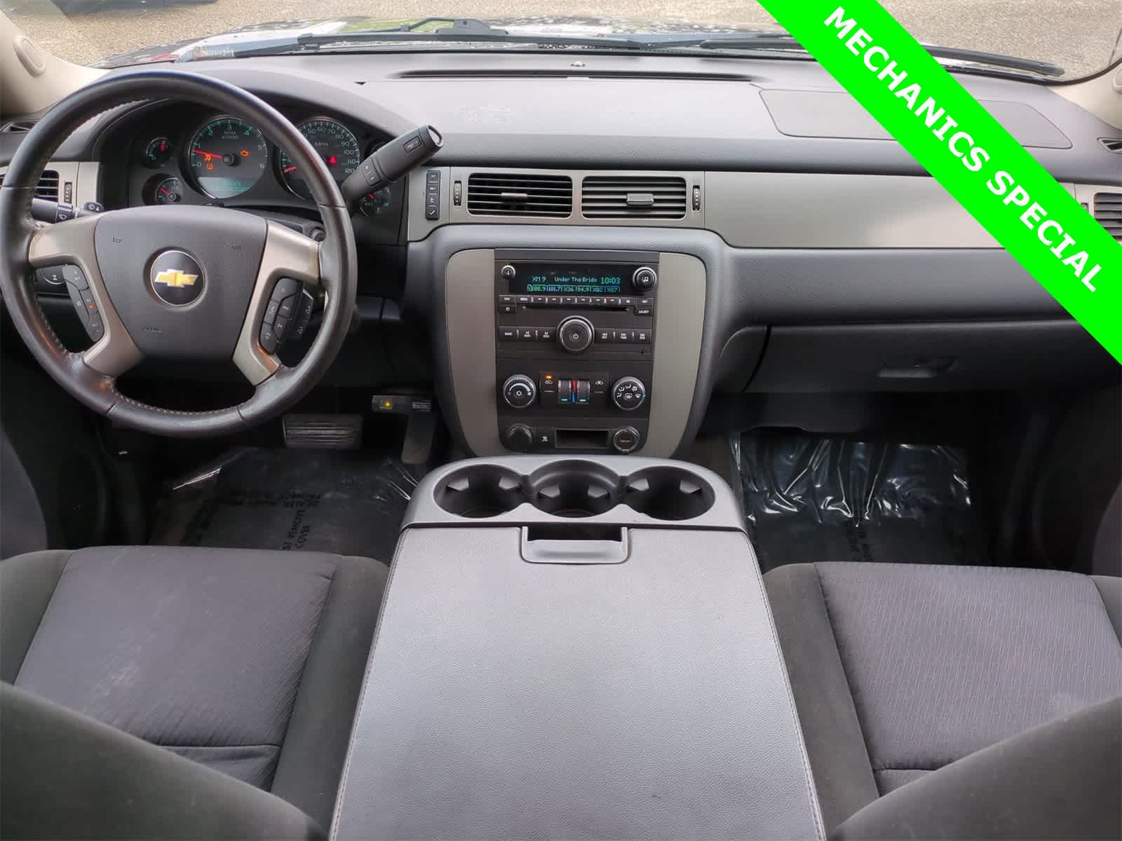 Thumbnail: 2011 Chevrolet Avalanche 1500 - 14