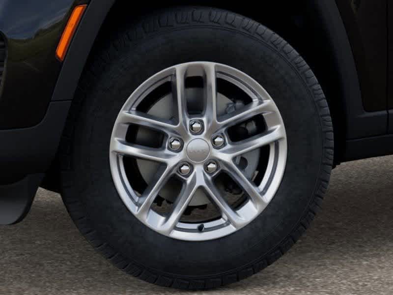 Thumbnail: 2025 Jeep Grand Cherokee - 8