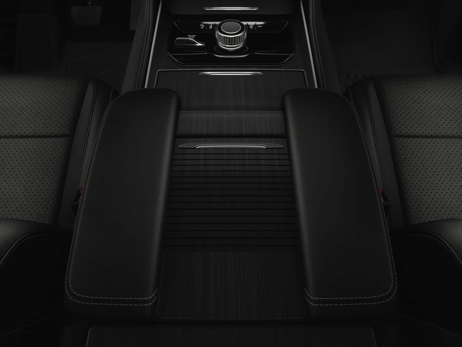 2025 Jeep Wagoneer  27