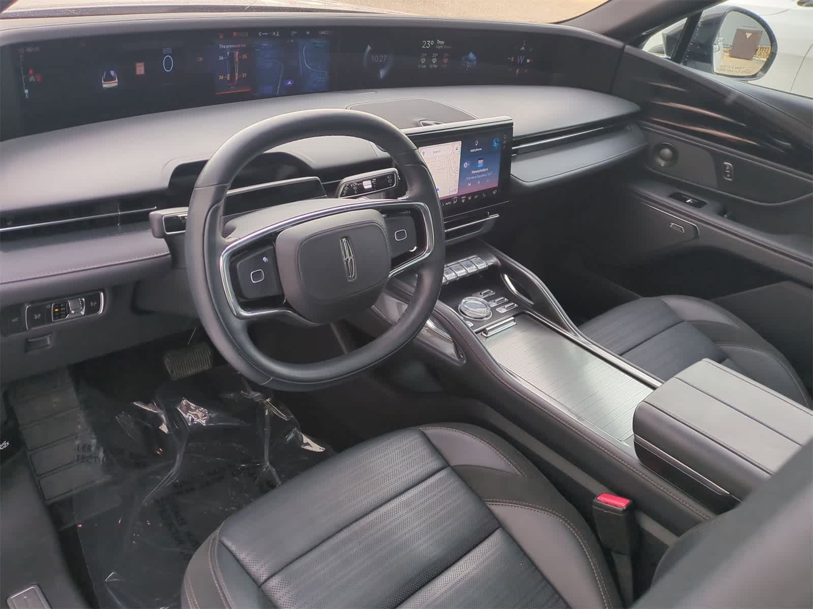 Thumbnail: 2025 Lincoln Nautilus - 10