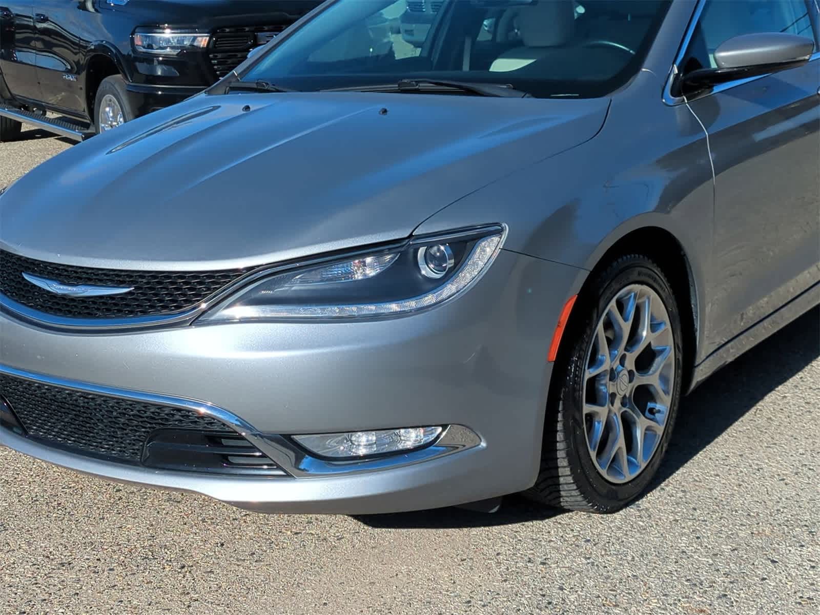 Thumbnail: 2015 Chrysler 200 - 11