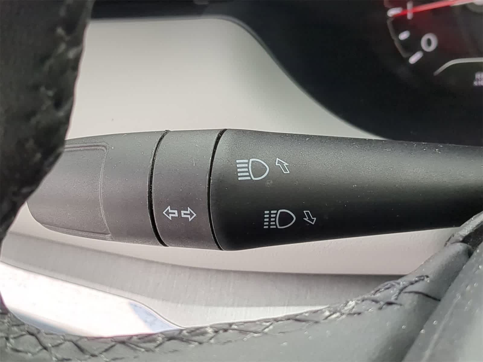 Thumbnail: 2023 Jeep Compass - 33