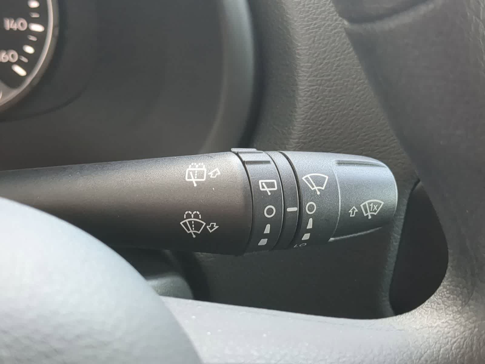 Thumbnail: 2023 Jeep Renegade - 25