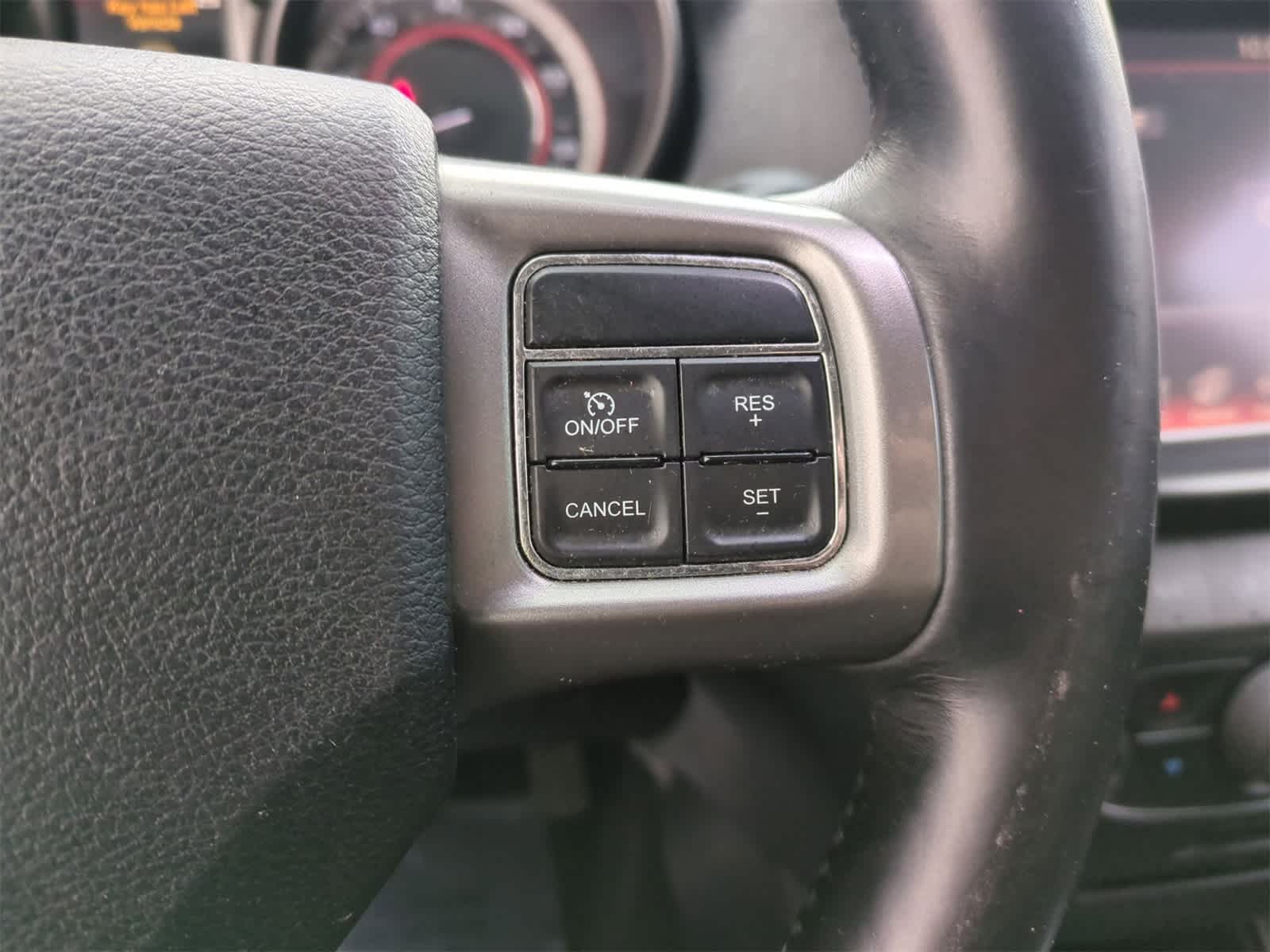 Thumbnail: 2015 Dodge Journey - 24