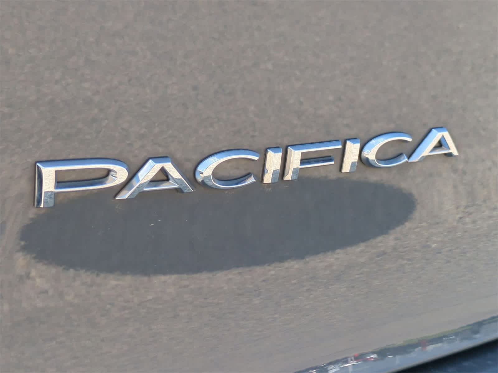 2022 Chrysler Pacifica Touring L 12