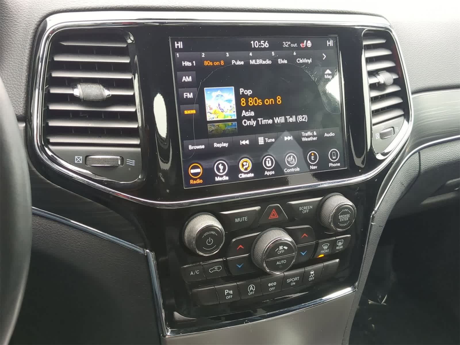 Thumbnail: 2019 Jeep Grand Cherokee - 33