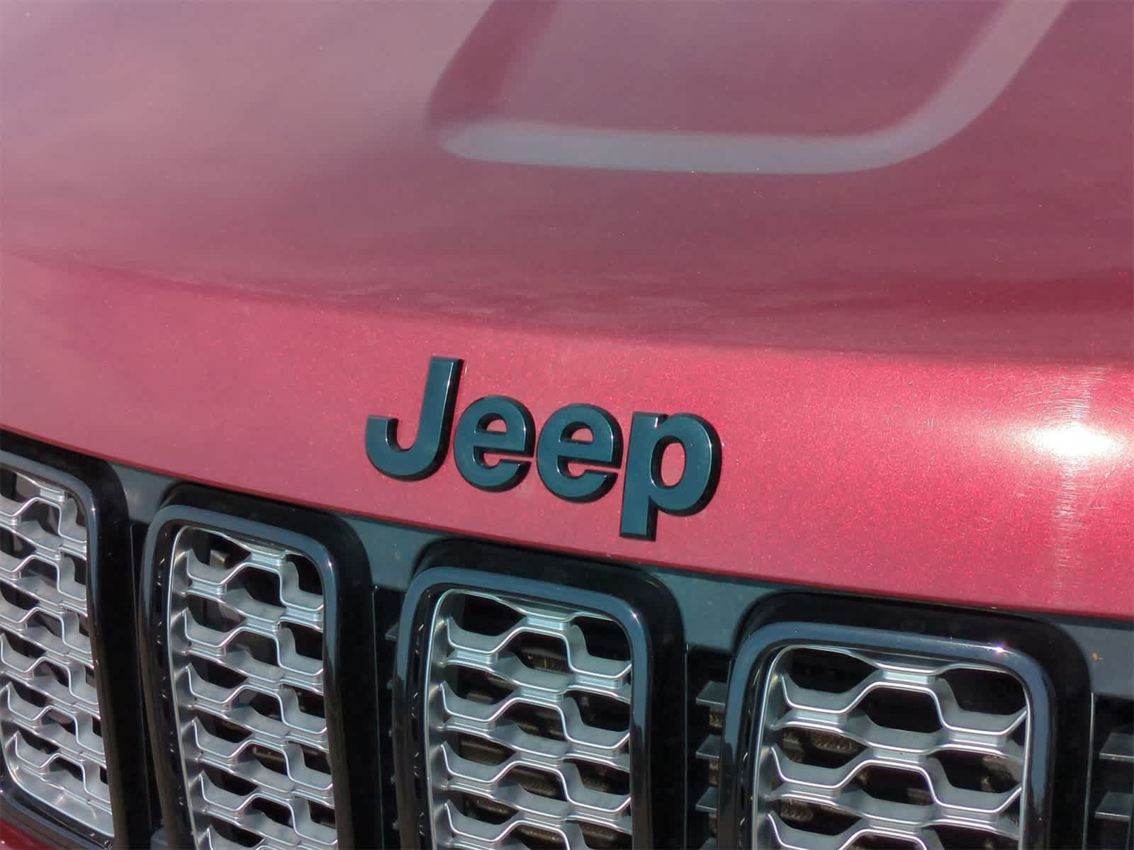 Thumbnail: 2022 Jeep Grand Cherokee - 11