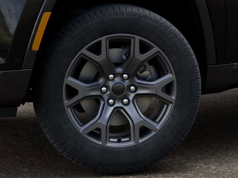 Thumbnail: 2026 Jeep Grand Wagoneer - 8