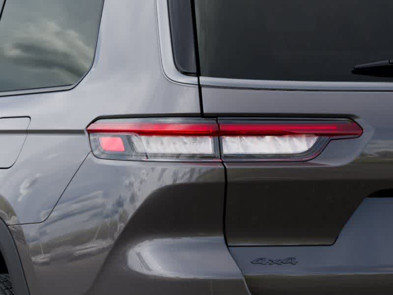Thumbnail: 2026 Jeep Grand Cherokee L - 9