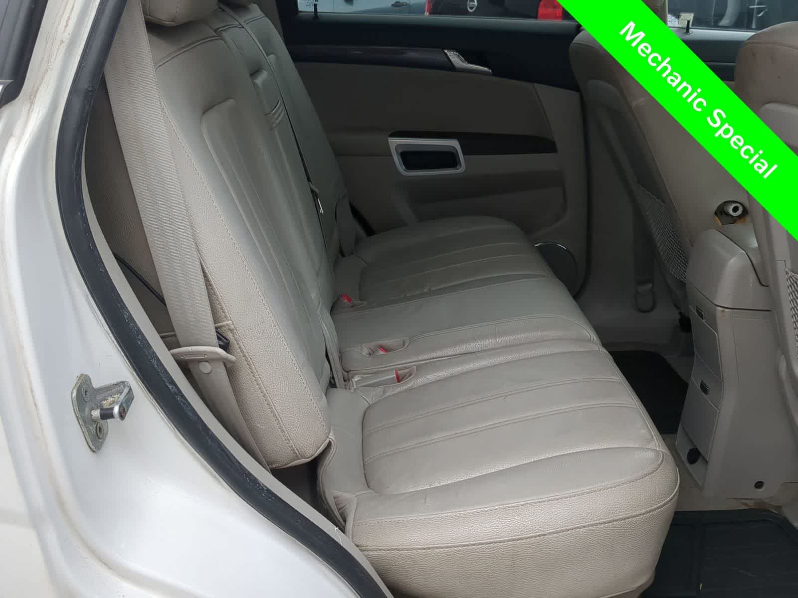 Thumbnail: 2008 Saturn VUE - 20