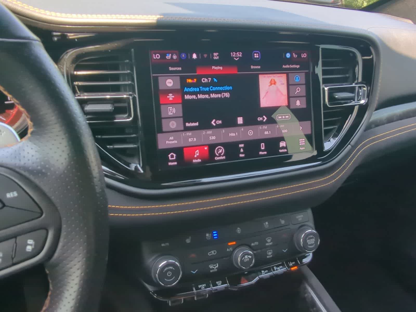 Thumbnail: 2023 Dodge Durango - 26