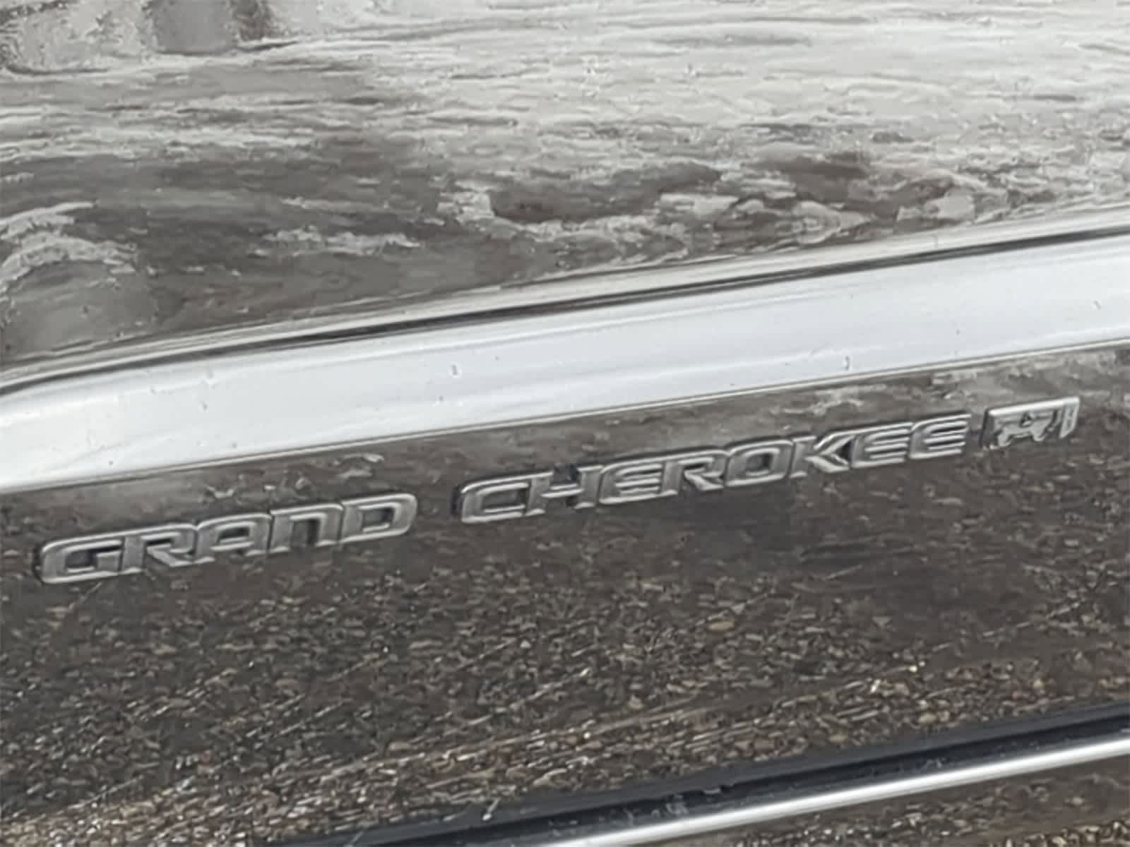 Thumbnail: 2022 Jeep Grand Cherokee - 20