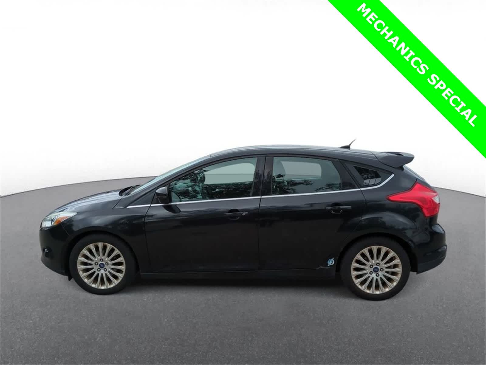 Thumbnail: 2012 Ford Focus - 5