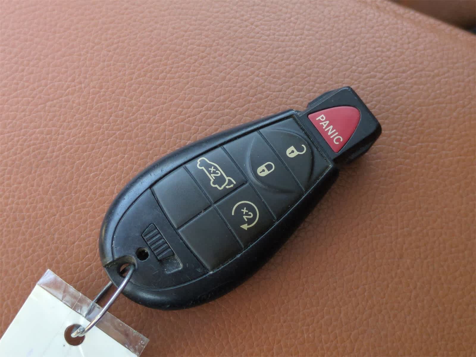 Thumbnail: 2012 Jeep Grand Cherokee - 34