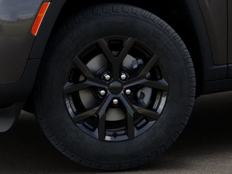 Thumbnail: 2026 Jeep Grand Cherokee - 8