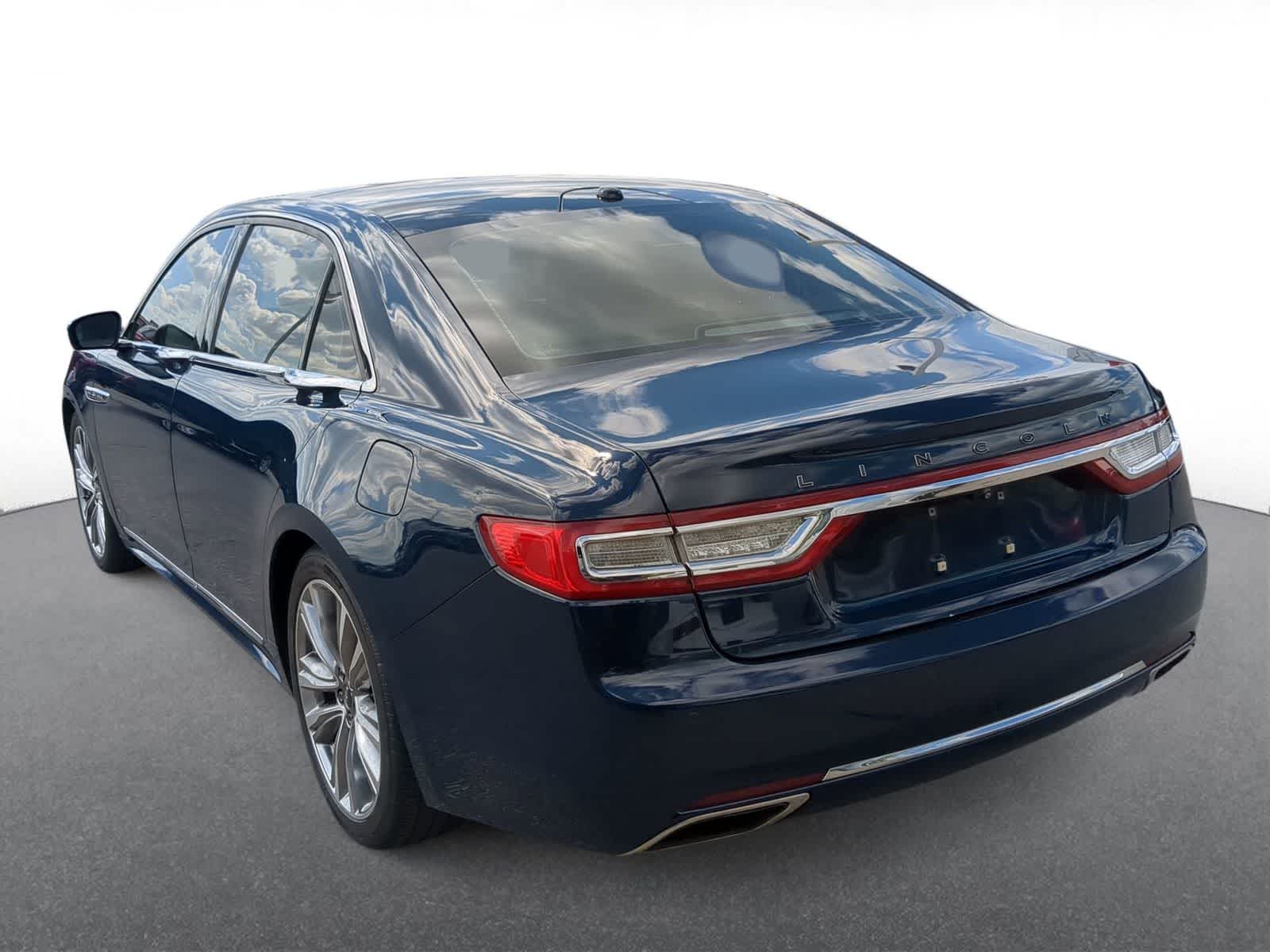 Thumbnail: 2017 Lincoln Continental - 6