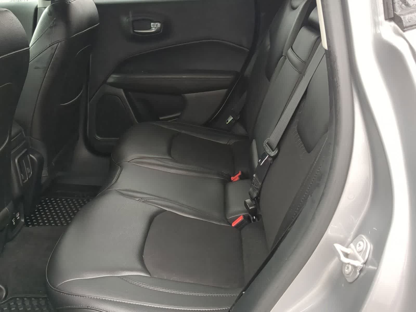 Thumbnail: 2018 Jeep Compass - 19