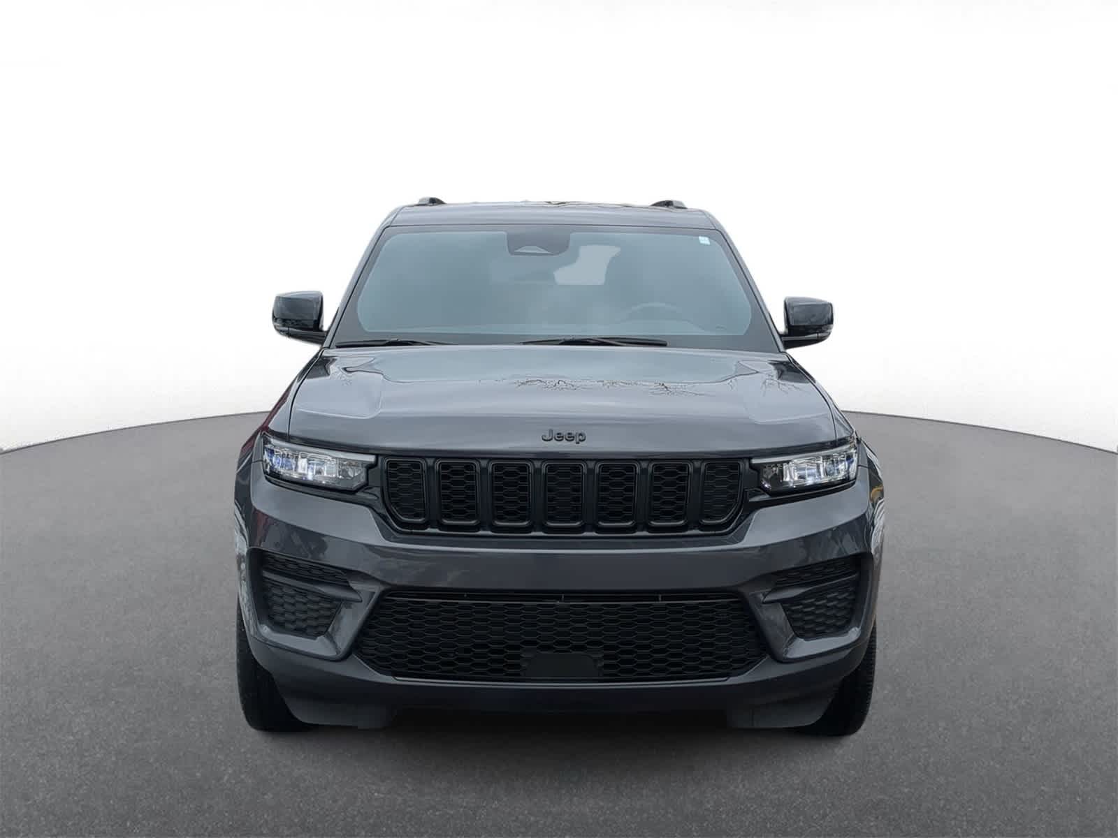 Thumbnail: 2024 Jeep Grand Cherokee - 3