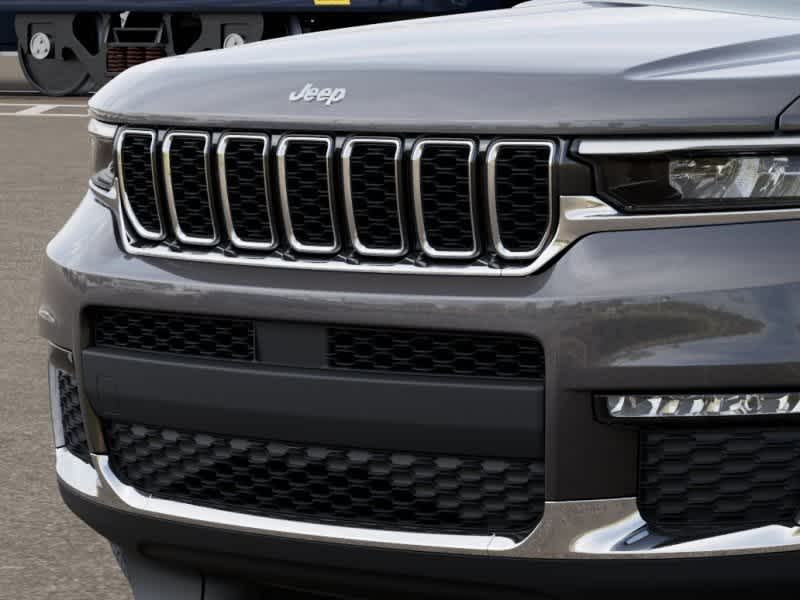 Thumbnail: 2025 Jeep Grand Cherokee L - 11