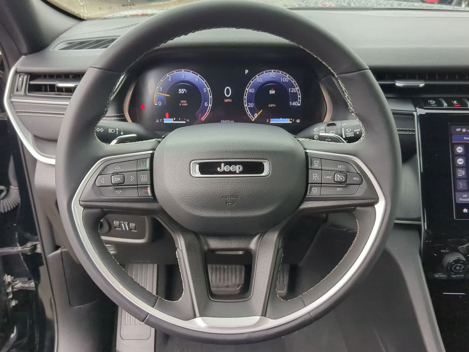 Thumbnail: 2023 Jeep Grand Cherokee - 22