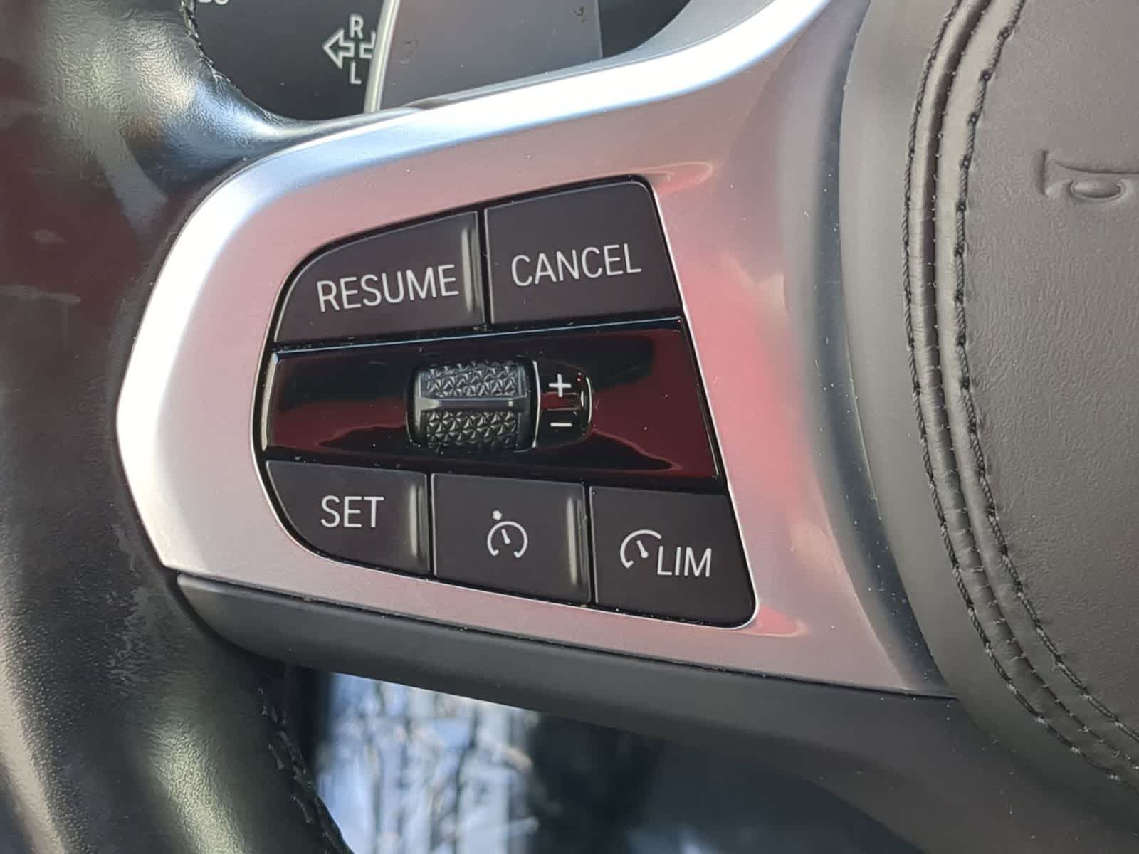 Thumbnail: 2022 BMW X3 - 23