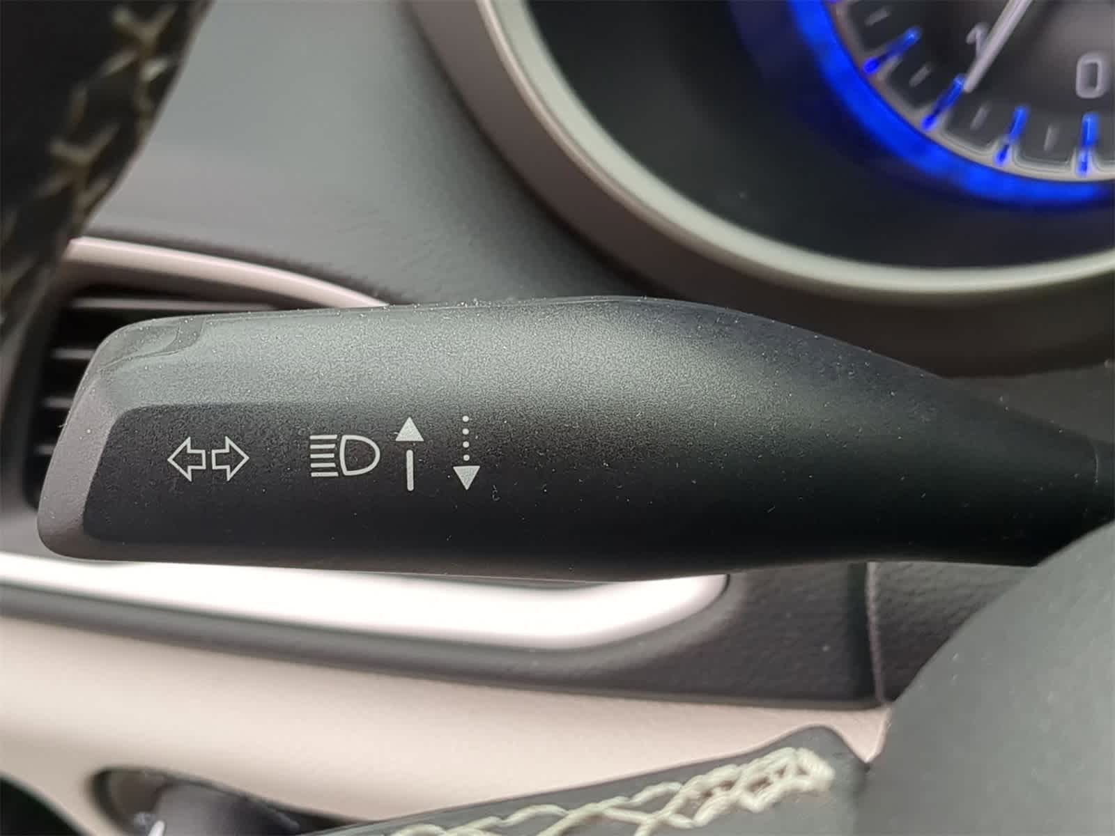 Thumbnail: 2023 Chrysler Pacifica - 26