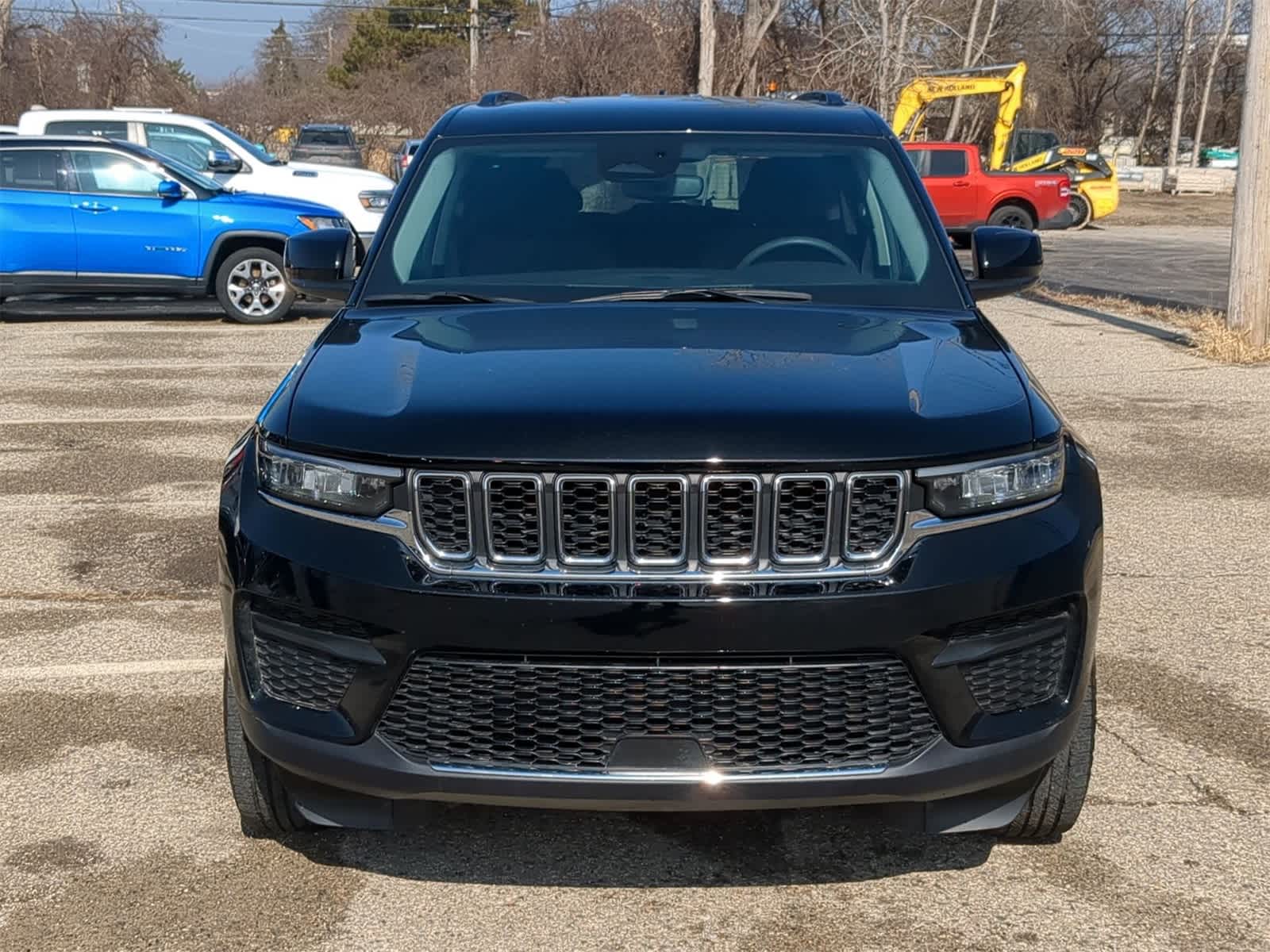 Thumbnail: 2023 Jeep Grand Cherokee - 17