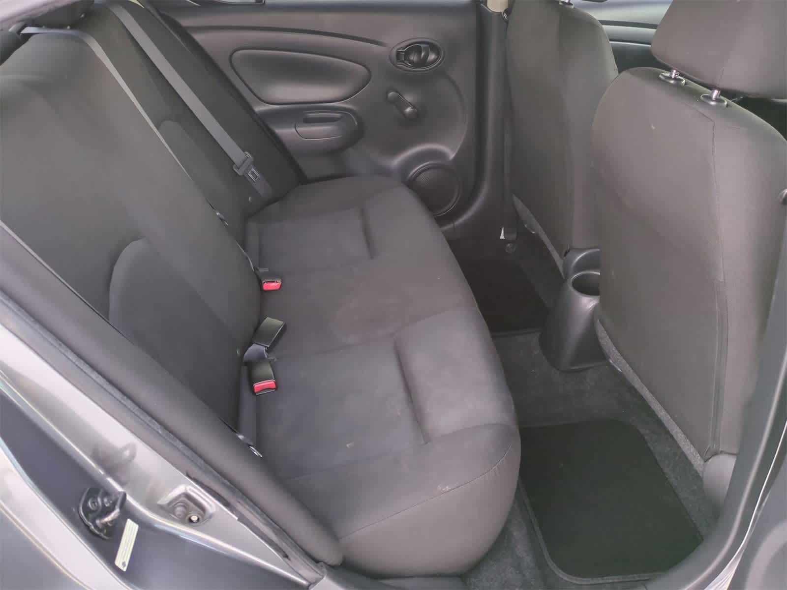 Thumbnail: 2018 Nissan Versa - 19