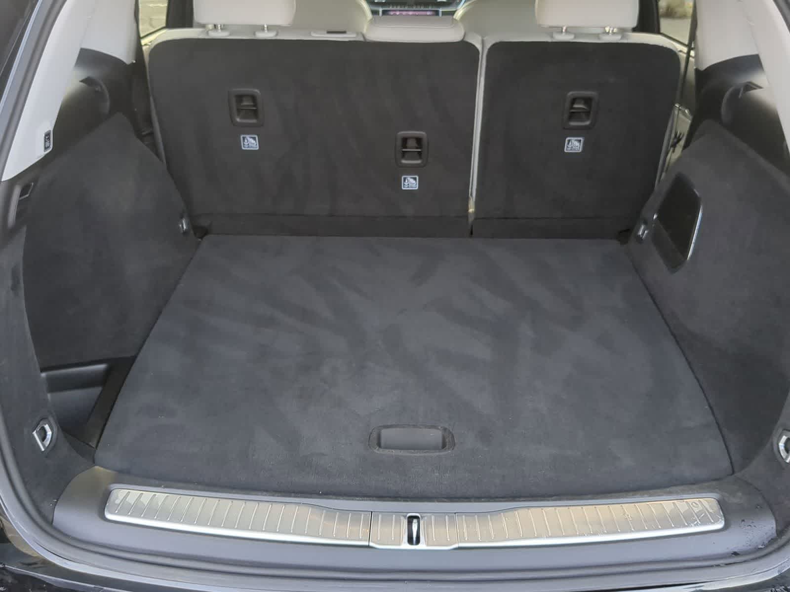 Thumbnail: 2023 Jeep Grand Cherokee - 33