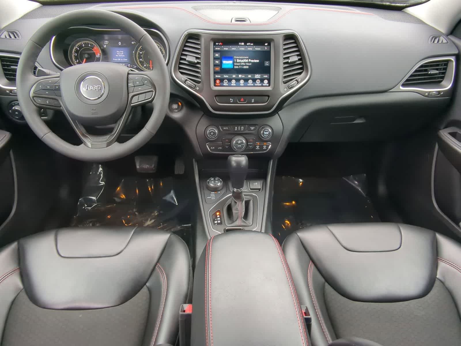 Thumbnail: 2022 Jeep Cherokee - 15