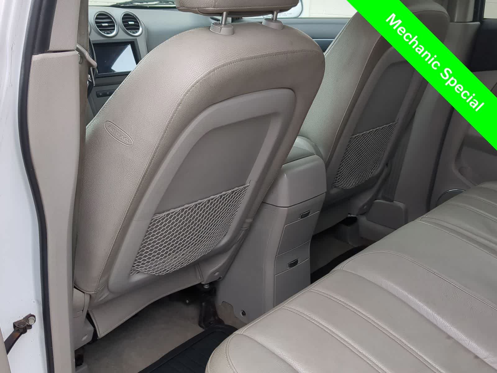 Thumbnail: 2008 Saturn VUE - 18